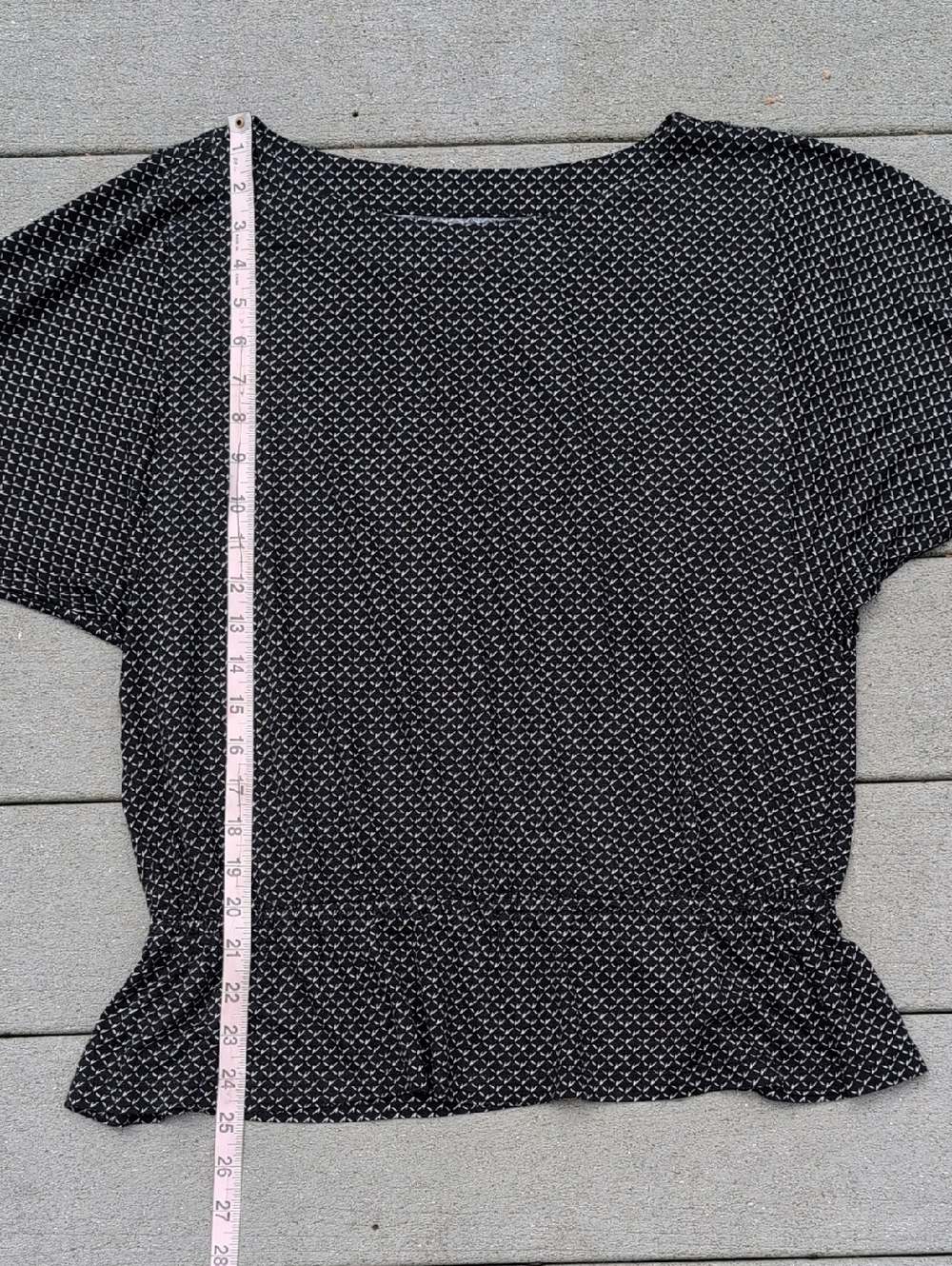 LOFT Elastic Waist 3/4 Sleeve Top - Picture 8 of 10